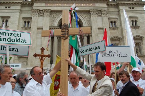 Lesovics Miklós, Pálháza polgármestere és Köteles László, Komlóska polgármestere Lesovics Miklós, Pálháza polgármestere és Köteles László, Komlóska polgármestere