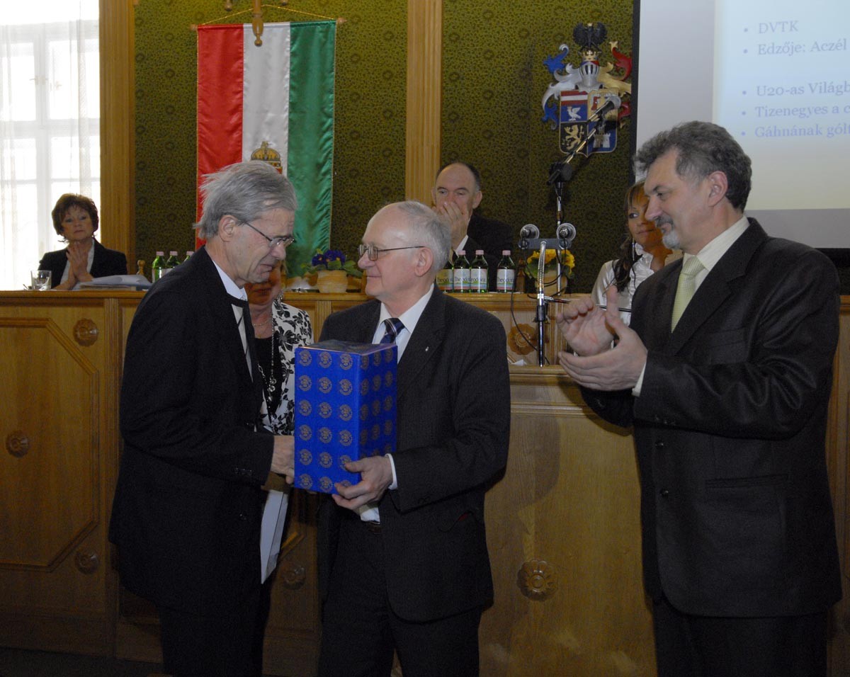 Kovács István köszöntése Kovács István köszöntése