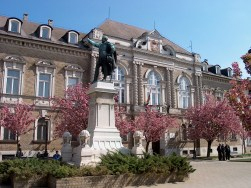 MAB-székház (Miskolc, Erzsébet tér 3.).
