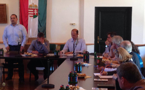 Vállalkozókkal egyeztetett Mengyi Roland a Vidékfejlesztési Programról