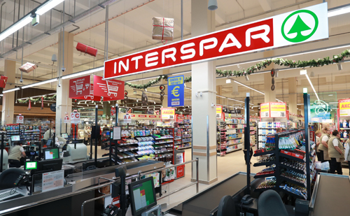 Átfogó átalakítással korszerűsítették a miskolci INTERSPAR áruházat