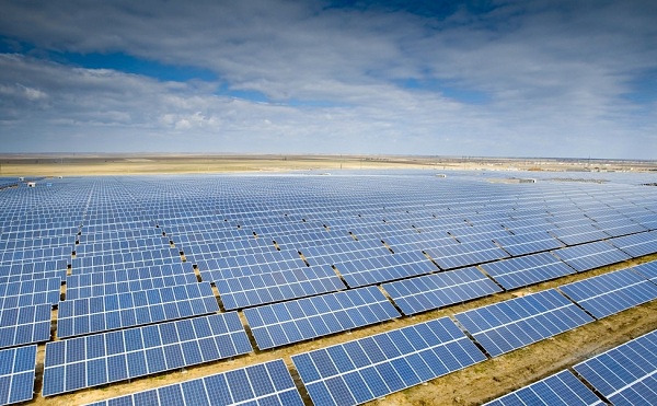 Magyarország legnagyobb naperőműve épült meg Felsőzsolcánál