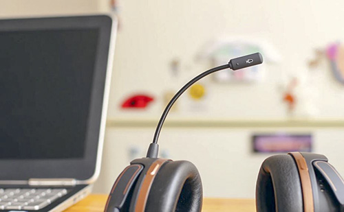 A Prohuman megváltozott munkaképességűeket foglalkoztat miskolci call centerében