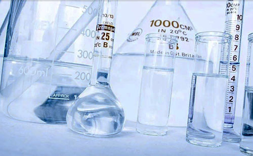 Tiszaújvárosban átadták a MOL új laborkomplexumát